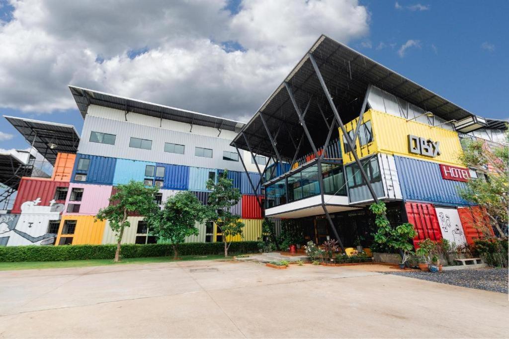 Qbix Hotel Кхонкен Екстер'єр фото